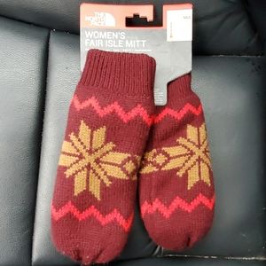 NWT The North Face Mittens